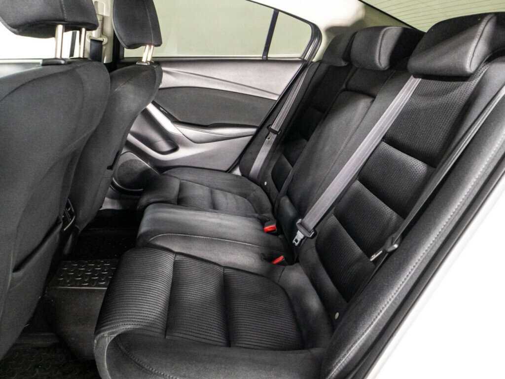 Купить Mazda 6 с пробегом. Фото: #9