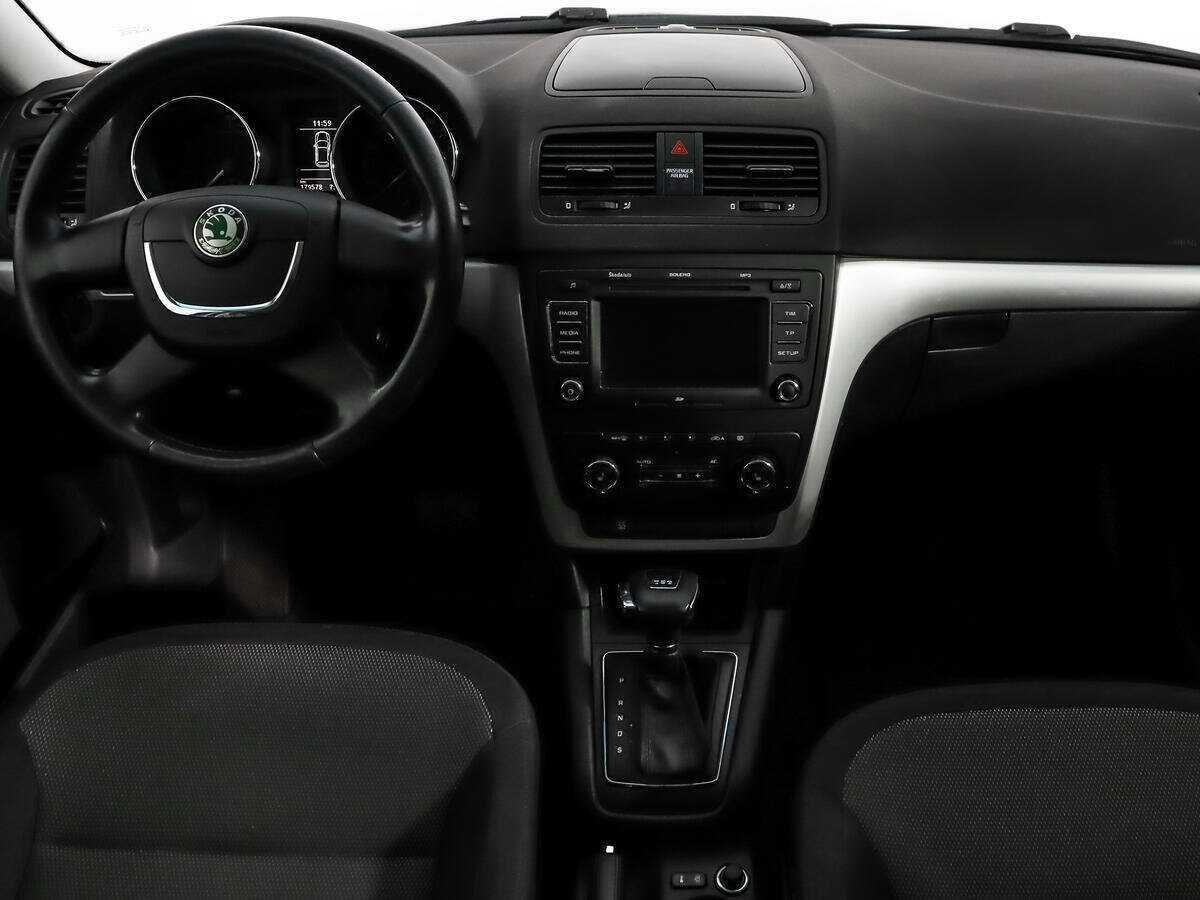 Купить Skoda Yeti с пробегом. Фото: #11