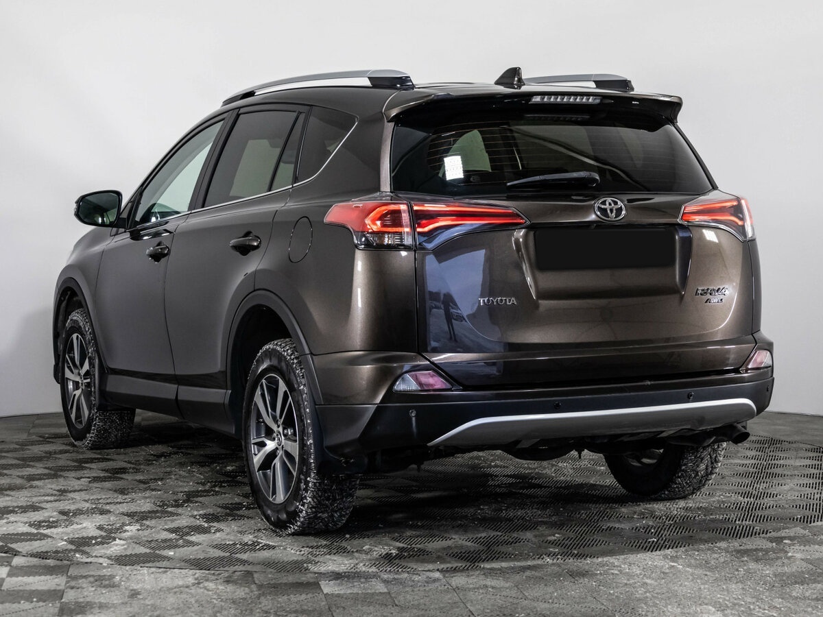 Купить Toyota RAV4 с пробегом. Фото: #5