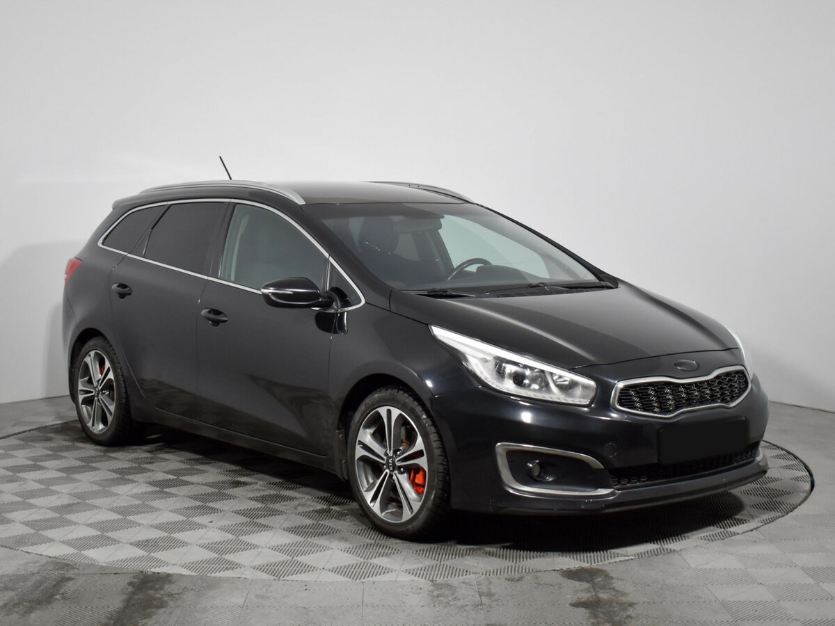 Купить Kia Ceed с пробегом. Фото: #2