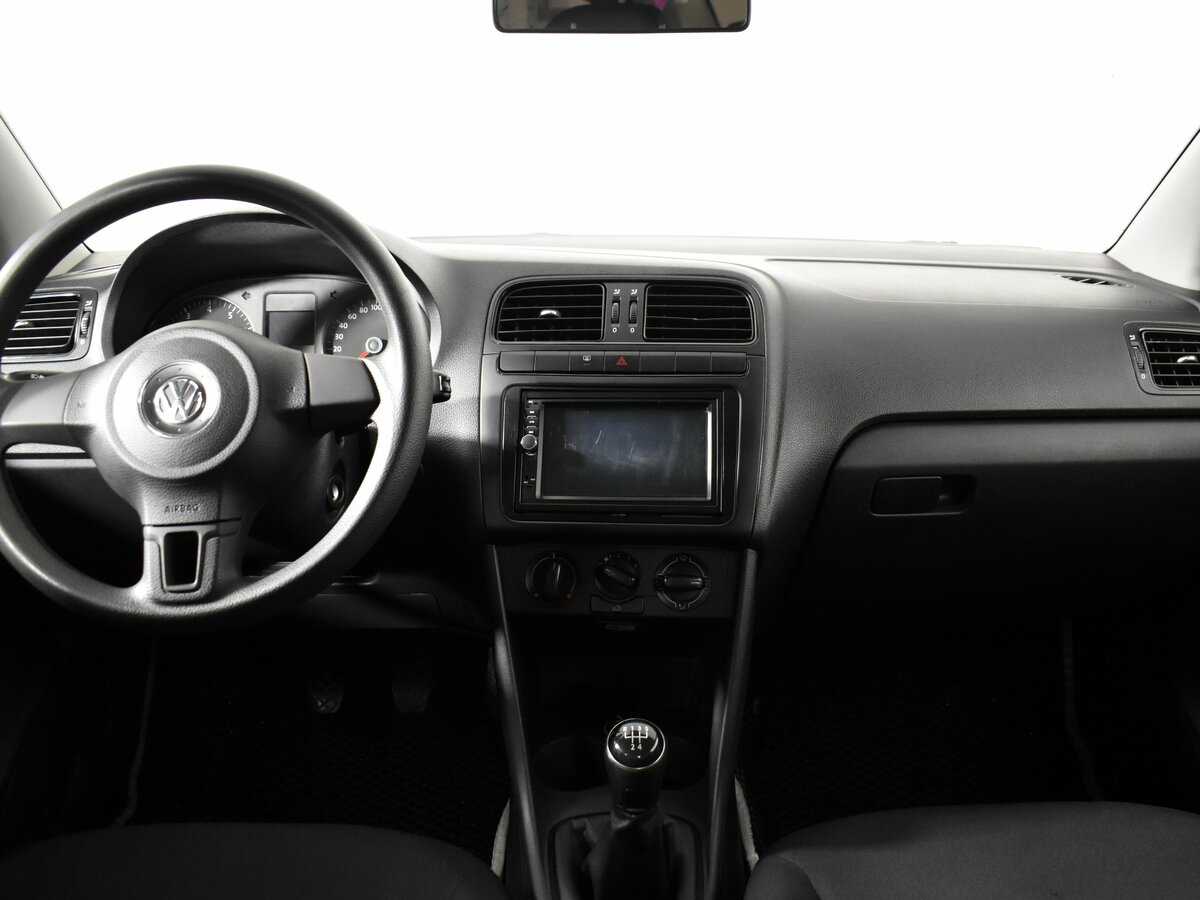 Купить Volkswagen Polo с пробегом. Фото: #14