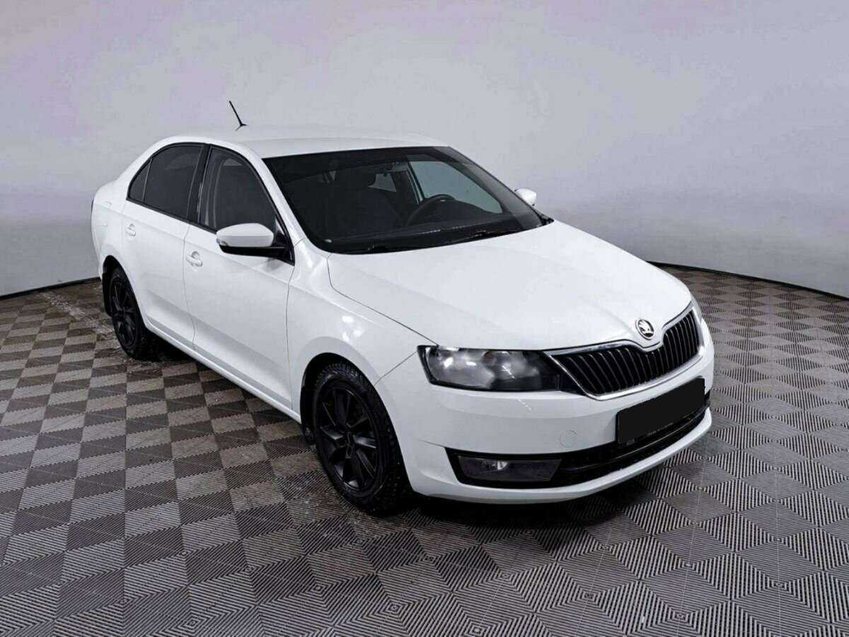 Купить Skoda Rapid с пробегом. Фото: #2