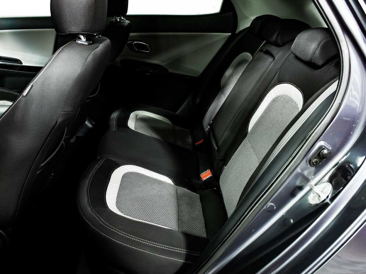 Купить Kia Ceed с пробегом. Фото: #11