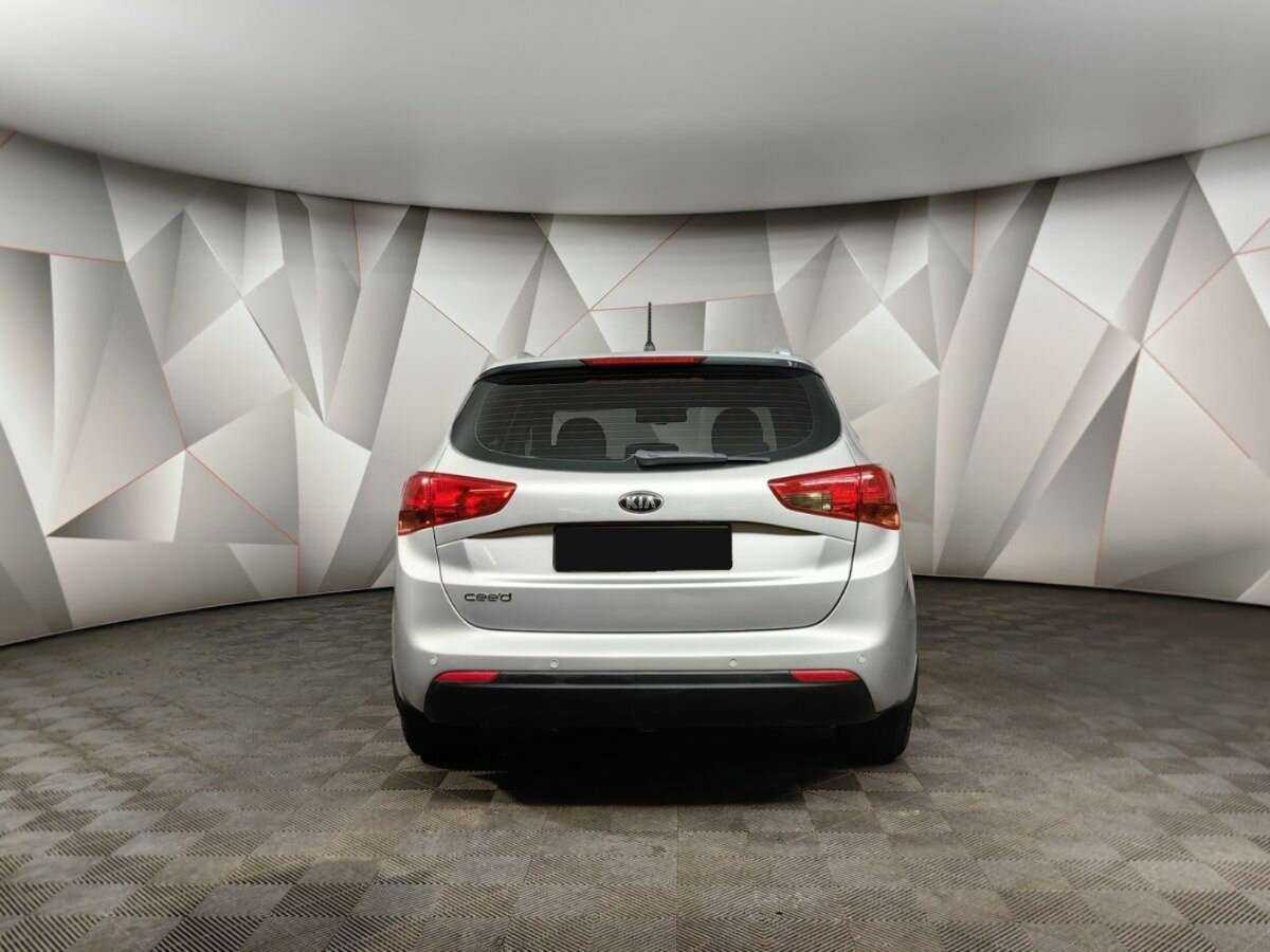 Купить Kia Ceed с пробегом. Фото: #6