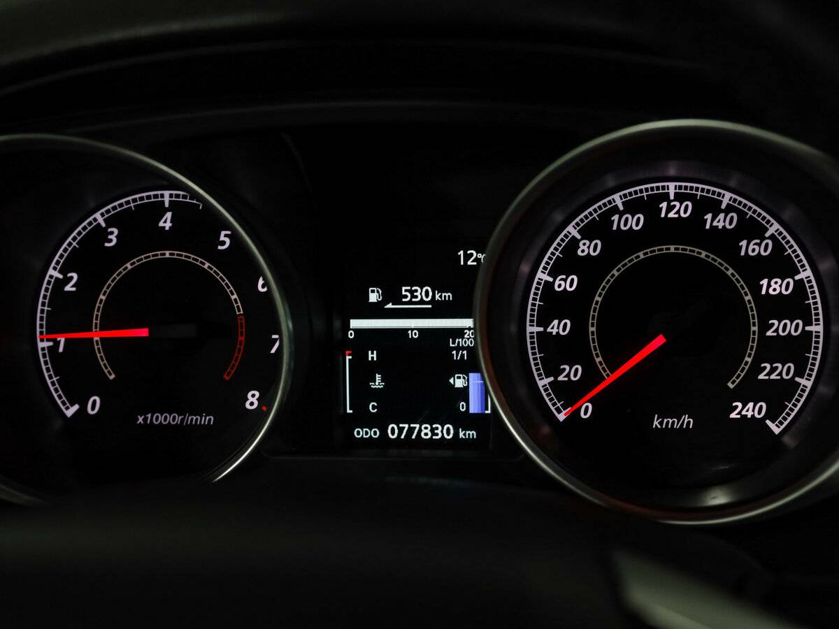 Купить Mitsubishi ASX с пробегом. Фото: #8