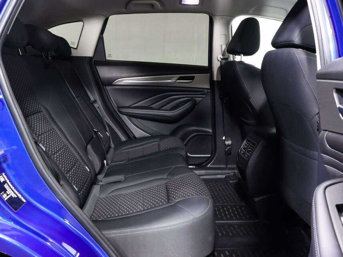 Купить Haval F7 с пробегом. Фото: #13