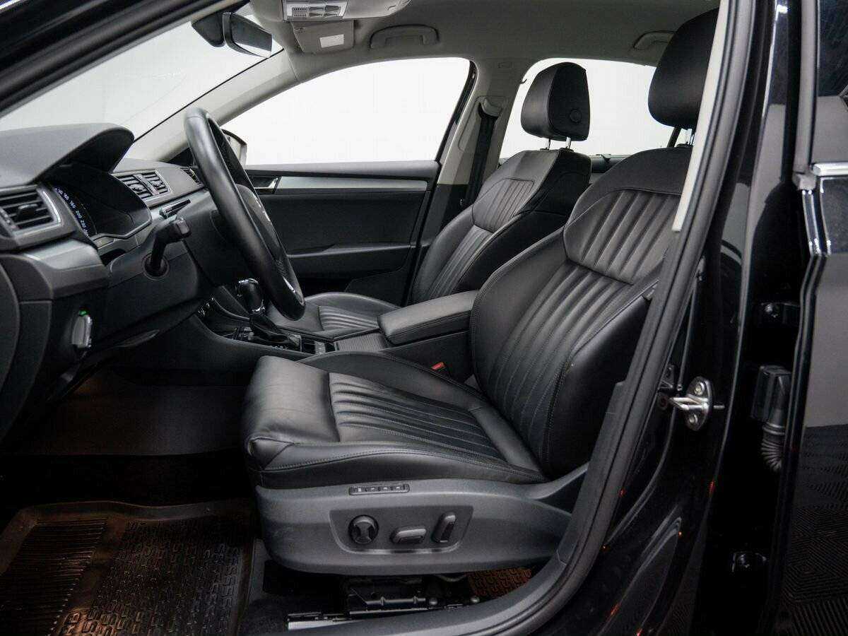 Купить Skoda Superb с пробегом. Фото: #14