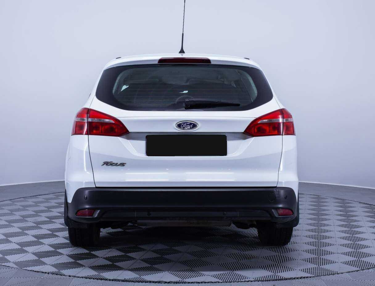Купить Ford Focus с пробегом. Фото: #5