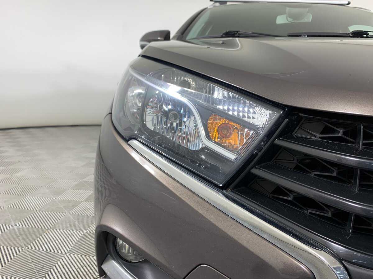 Купить Lada (ВАЗ) Vesta с пробегом. Фото: #9