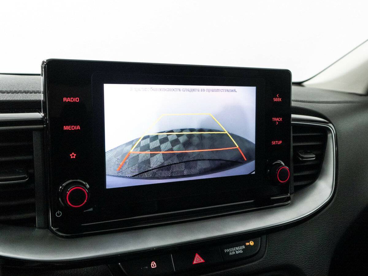 Купить Kia Ceed с пробегом. Фото: #17