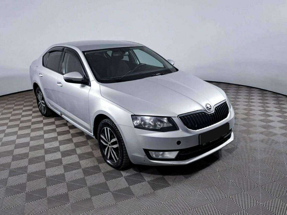 Купить Skoda Octavia с пробегом. Фото: #2