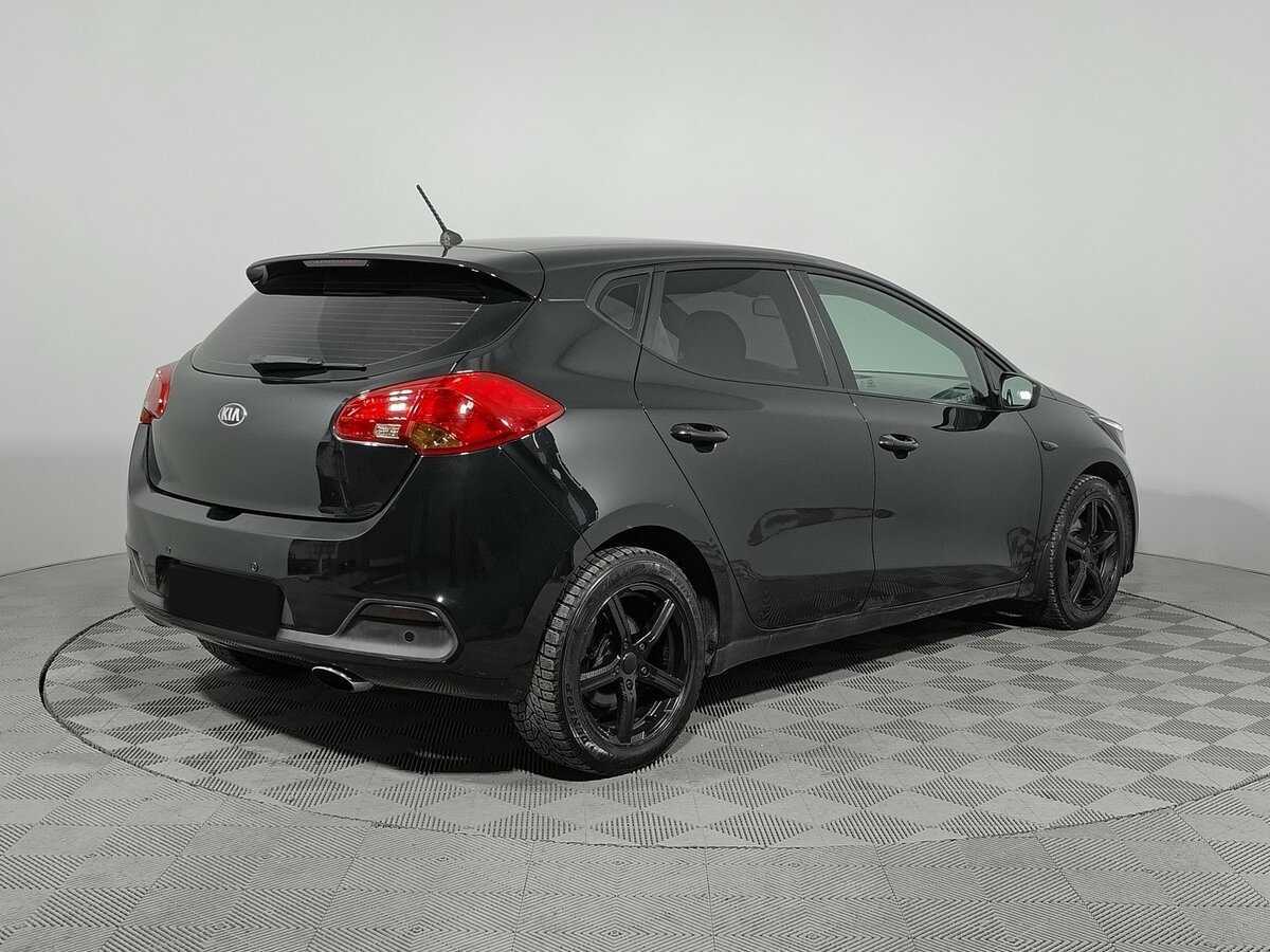Купить Kia Ceed с пробегом. Фото: #7