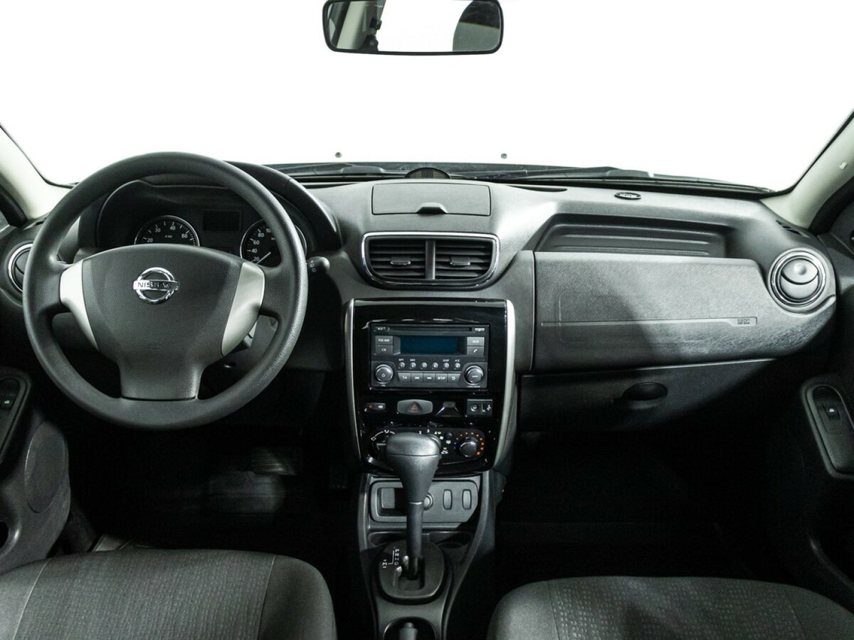 Купить Nissan Terrano с пробегом. Фото: #12