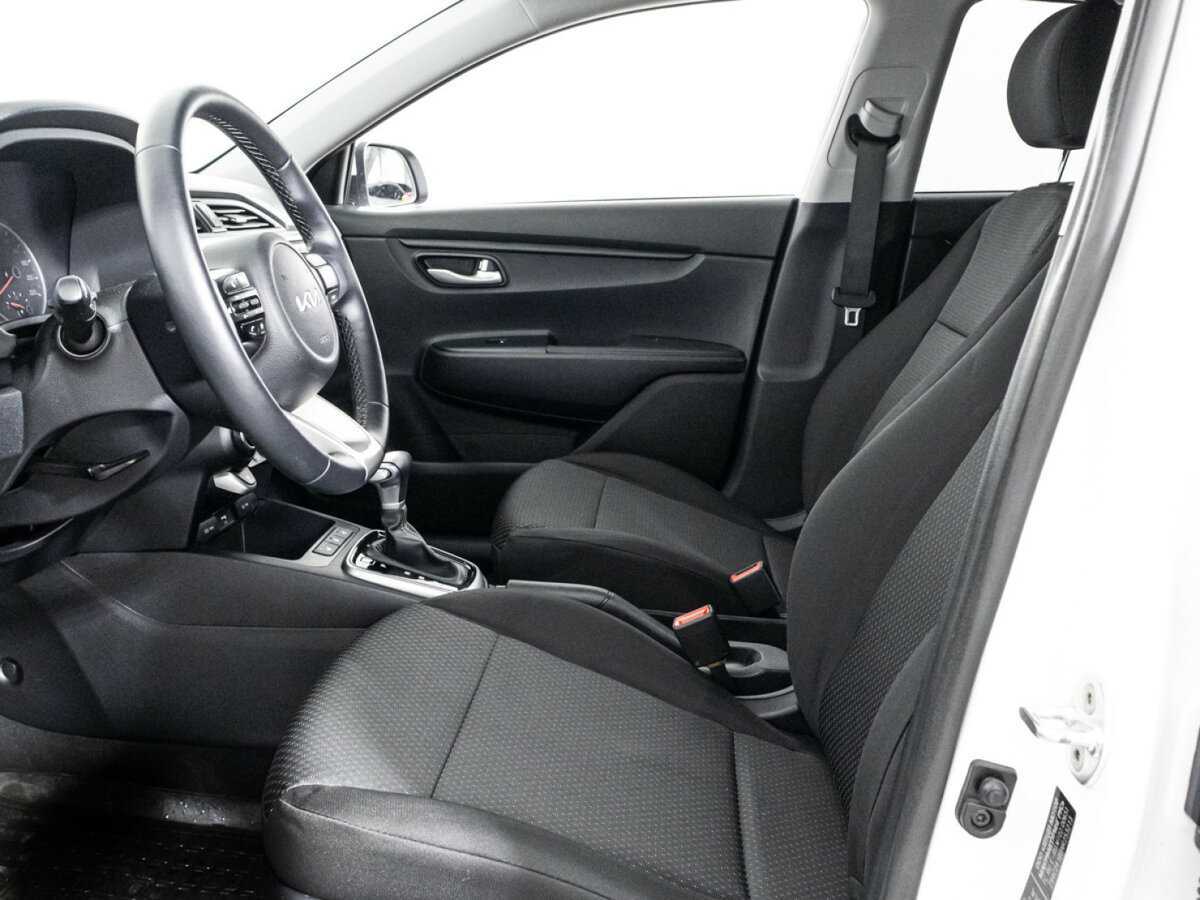 Купить Kia Rio с пробегом. Фото: #14