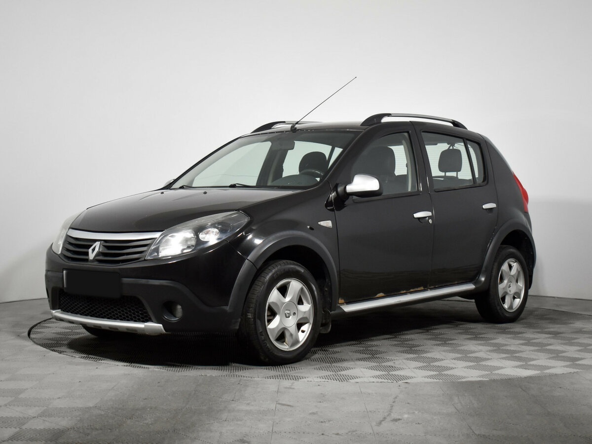 Купить Renault Sandero с пробегом. Посмотреть фото