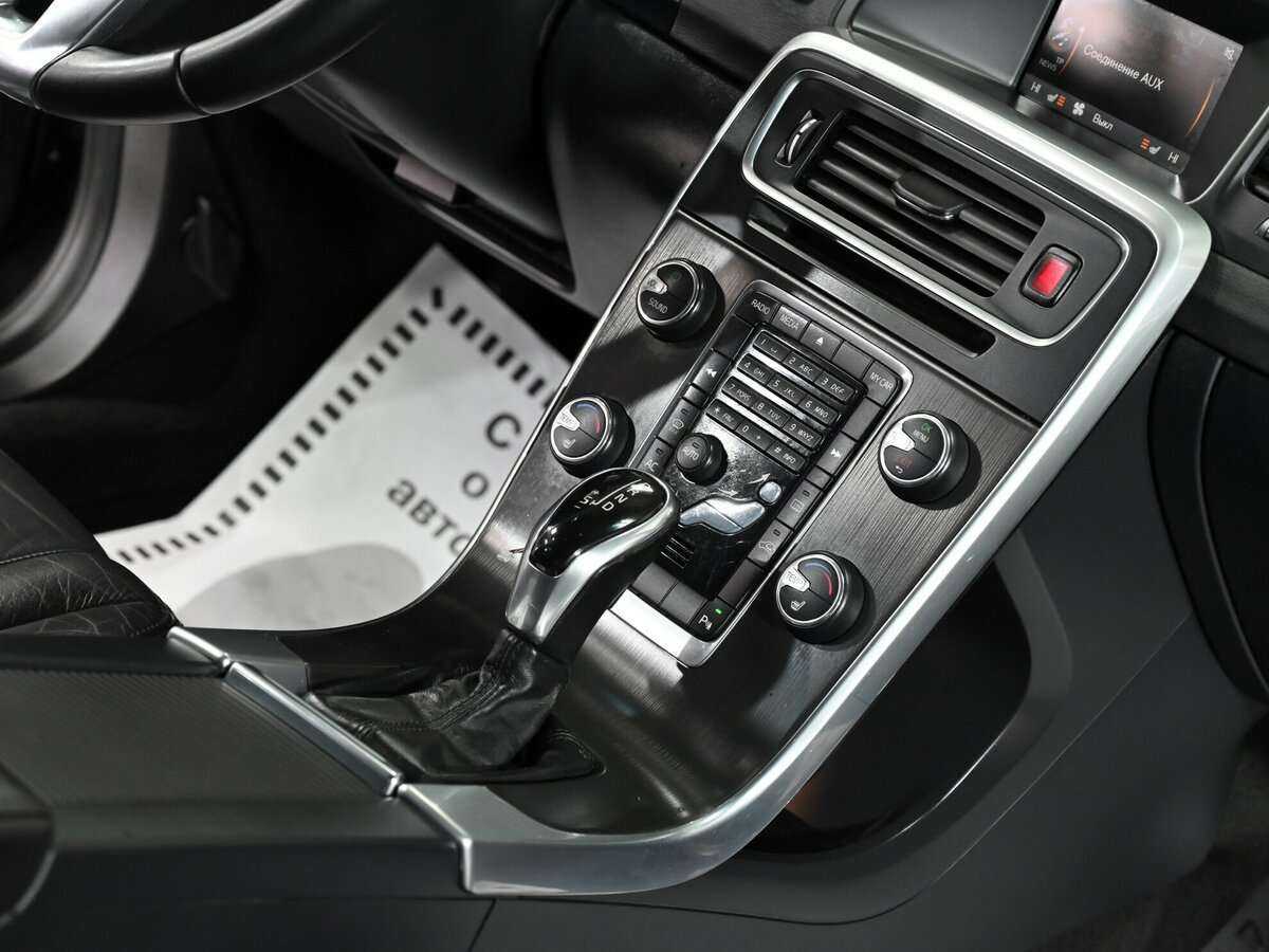 Купить Volvo S60 с пробегом. Фото: #9