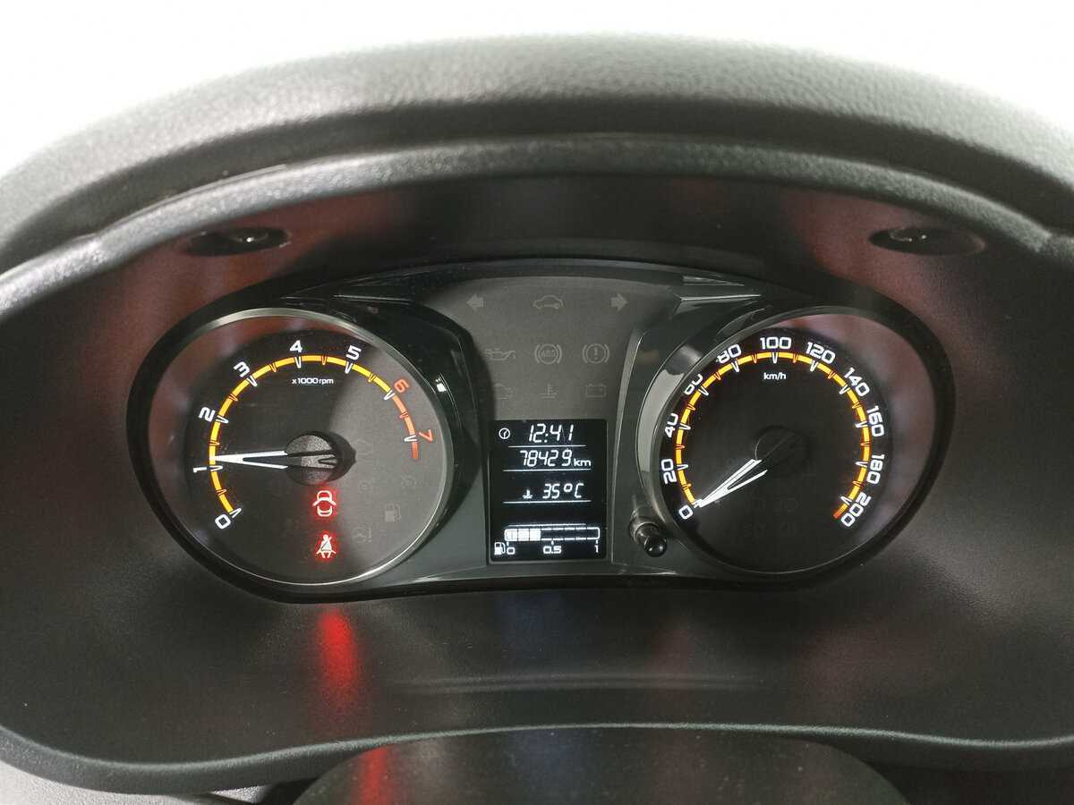 Купить Lada (ВАЗ) Granta с пробегом. Фото: #11