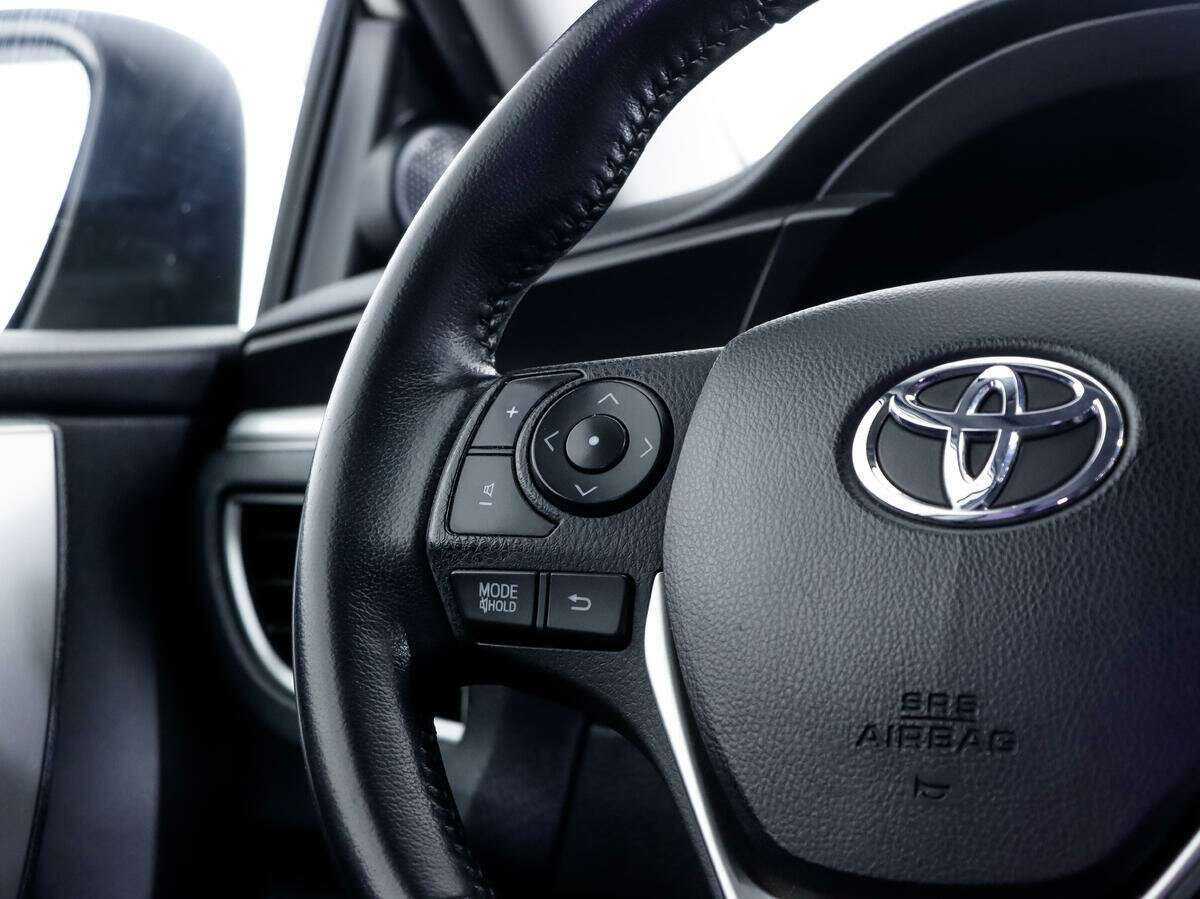 Купить Toyota Corolla с пробегом. Фото: #12
