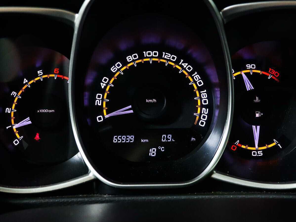 Купить Lada (ВАЗ) Vesta с пробегом. Фото: #10