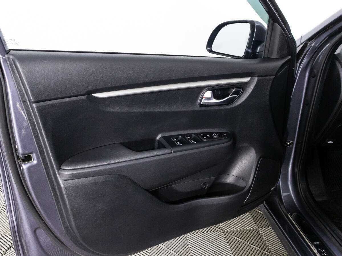 Купить Kia Rio с пробегом. Фото: #23