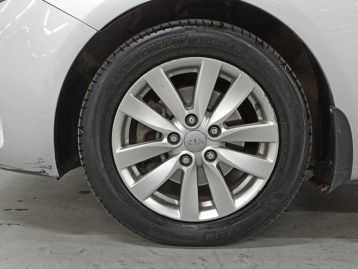 Купить Kia Cerato с пробегом. Фото: #17