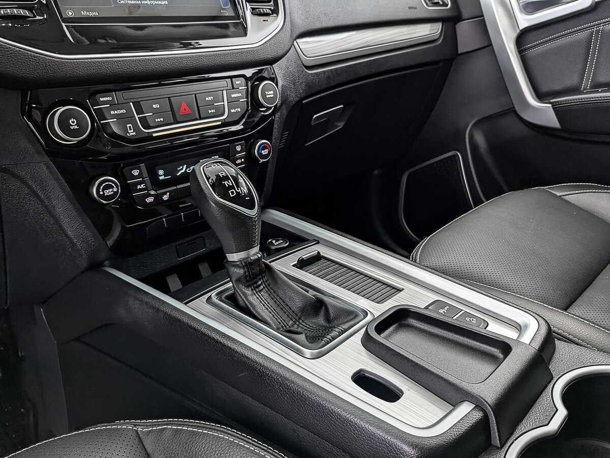 Купить Geely Emgrand X7 с пробегом. Фото: #24