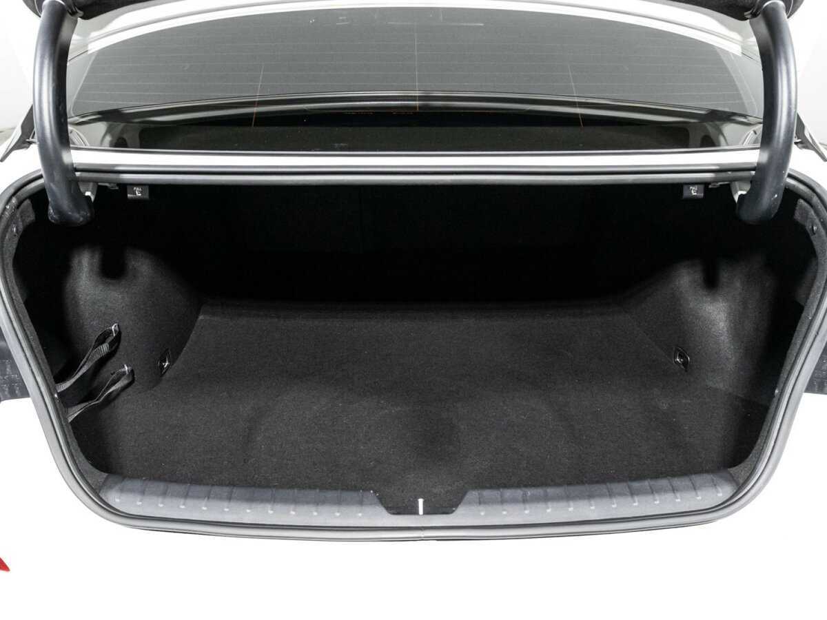 Купить Kia Optima с пробегом. Фото: #14