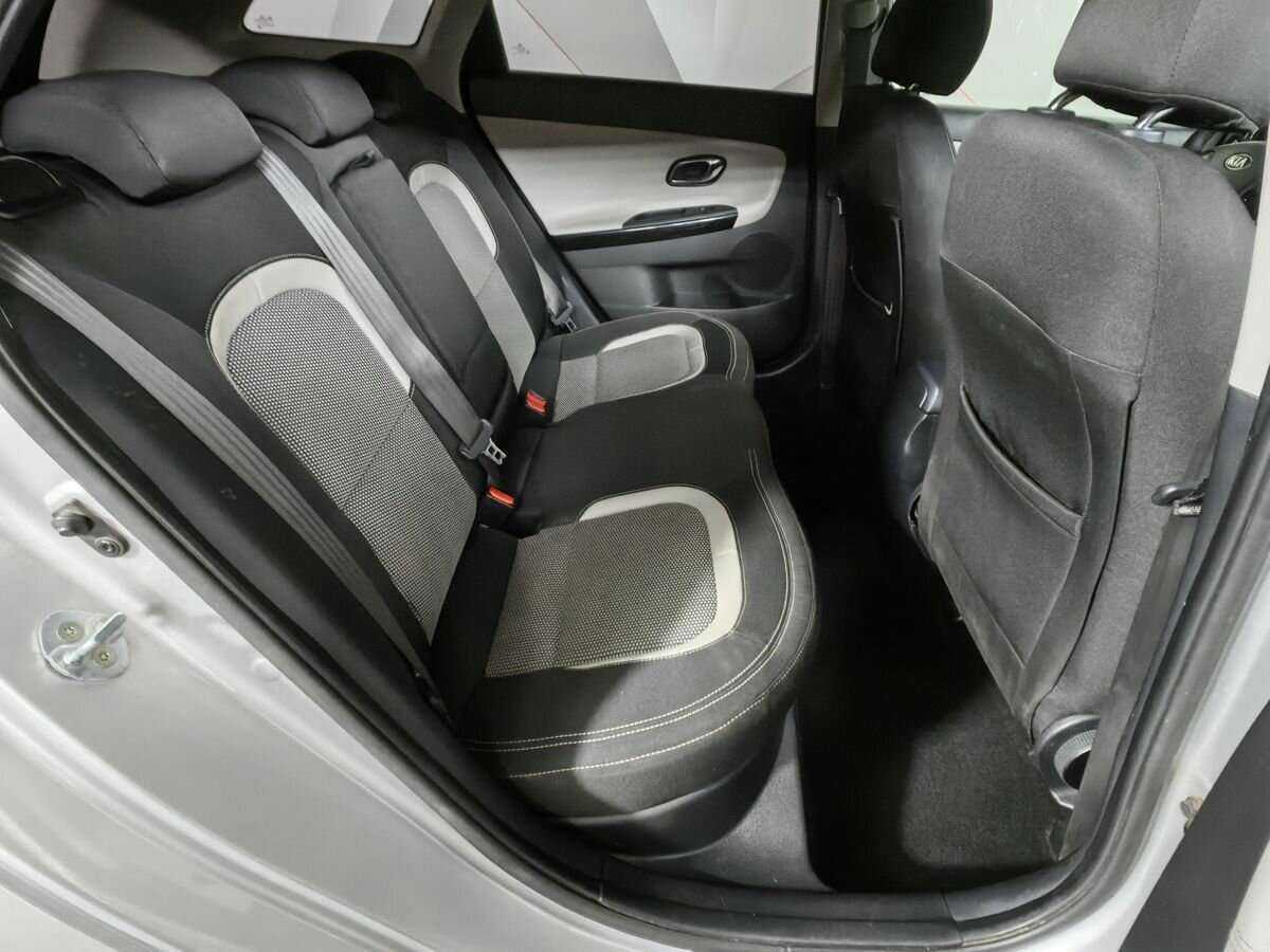 Купить Kia Ceed с пробегом. Фото: #10