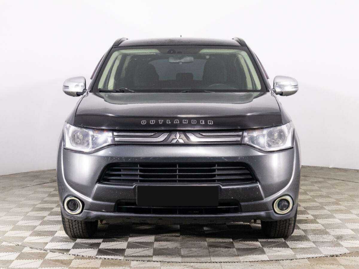 Купить Mitsubishi Outlander с пробегом. Фото: #1