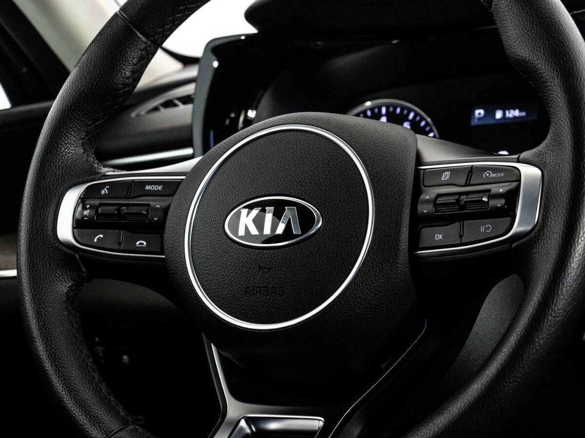 Купить Kia K5 с пробегом. Фото: #16