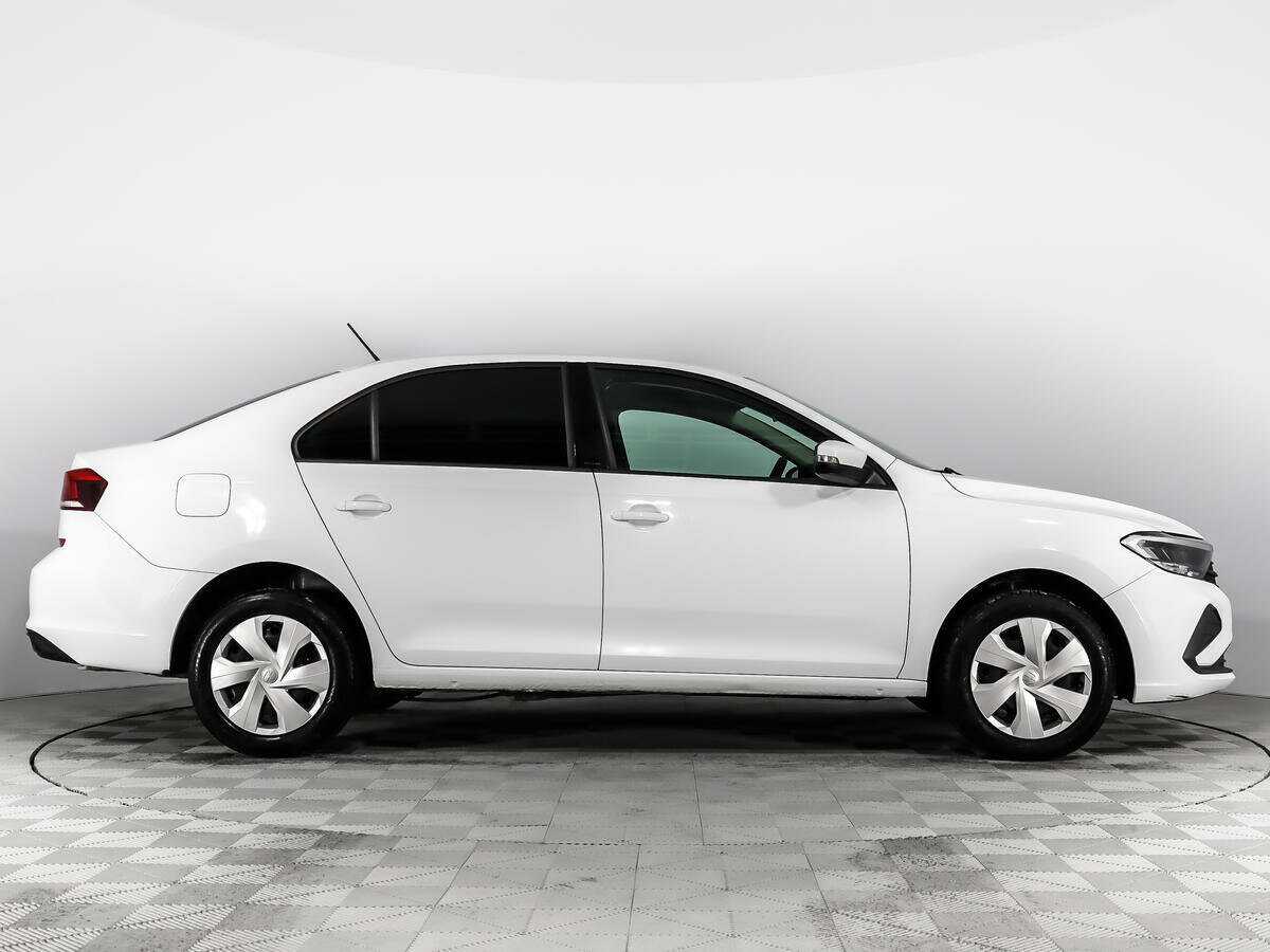 Купить Volkswagen Polo с пробегом. Фото: #3