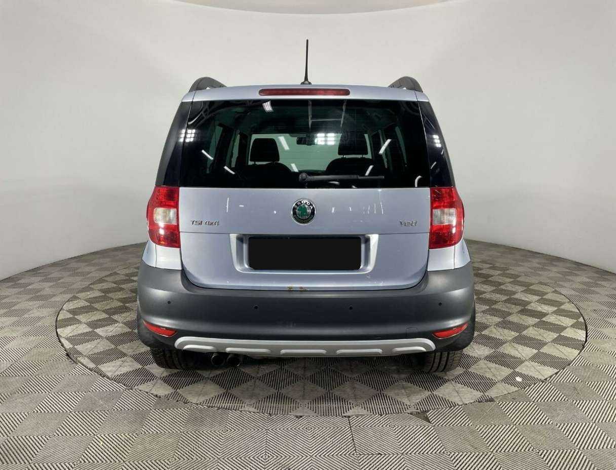 Купить Skoda Yeti с пробегом. Фото: #2