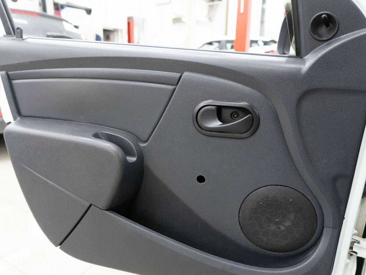 Купить Lada (ВАЗ) Largus с пробегом. Фото: #14