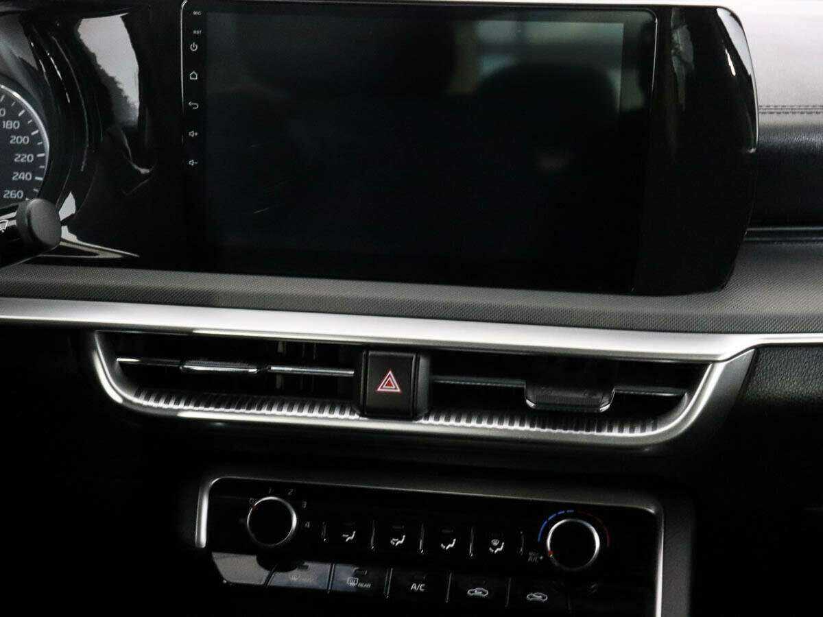 Купить Kia K5 с пробегом. Фото: #11