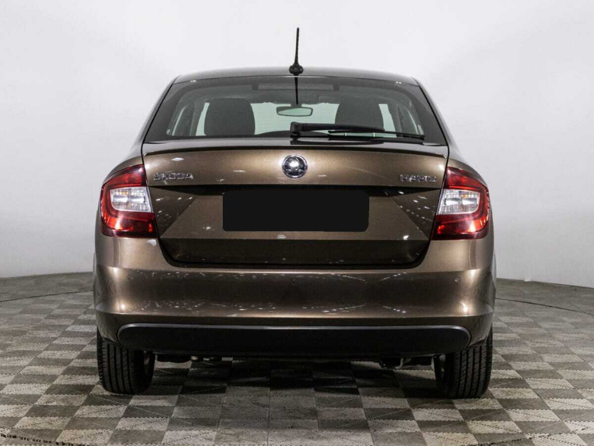 Купить Skoda Rapid с пробегом. Фото: #5