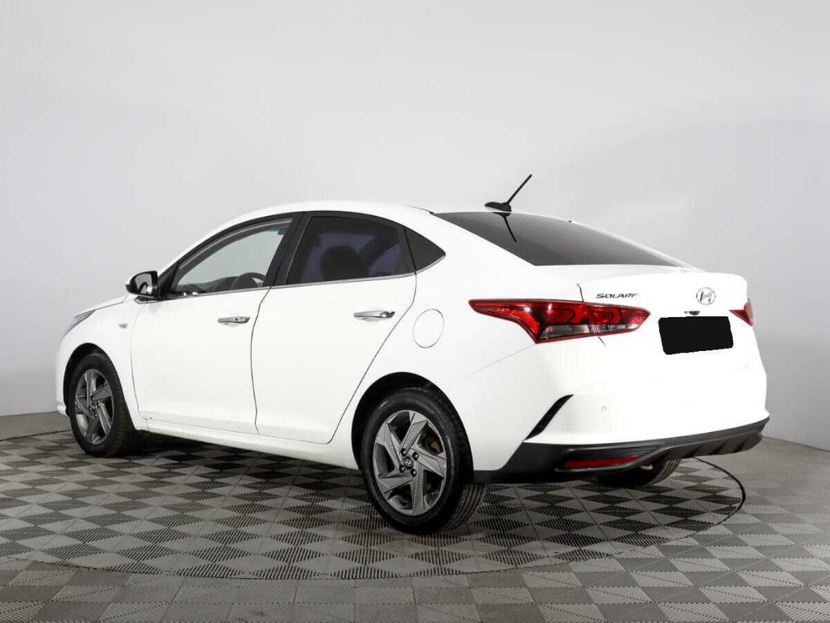 Купить Hyundai Solaris с пробегом. Фото: #6