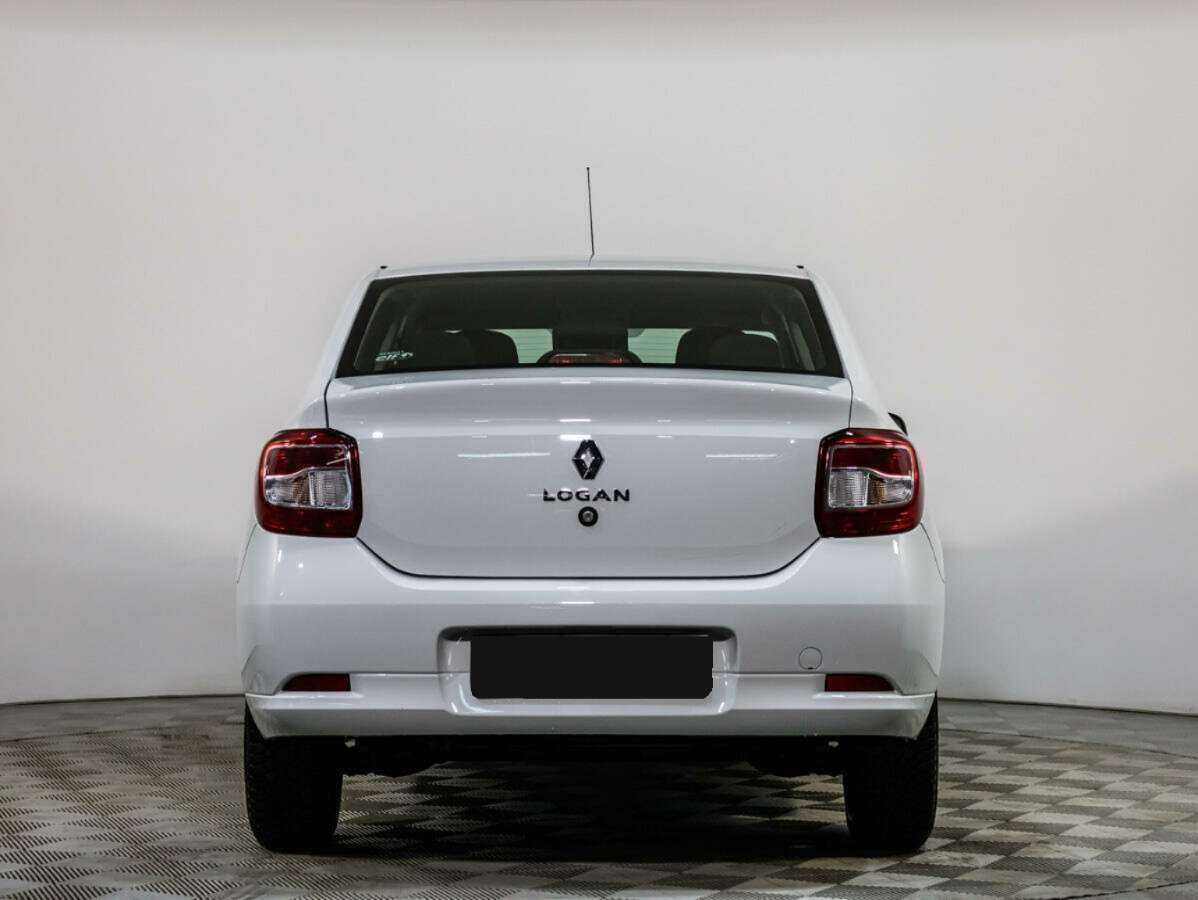 Купить Renault Logan с пробегом. Фото: #4