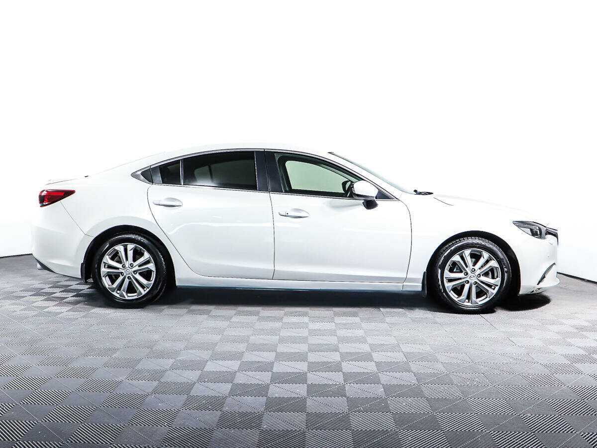 Купить Mazda 6 с пробегом. Фото: #2