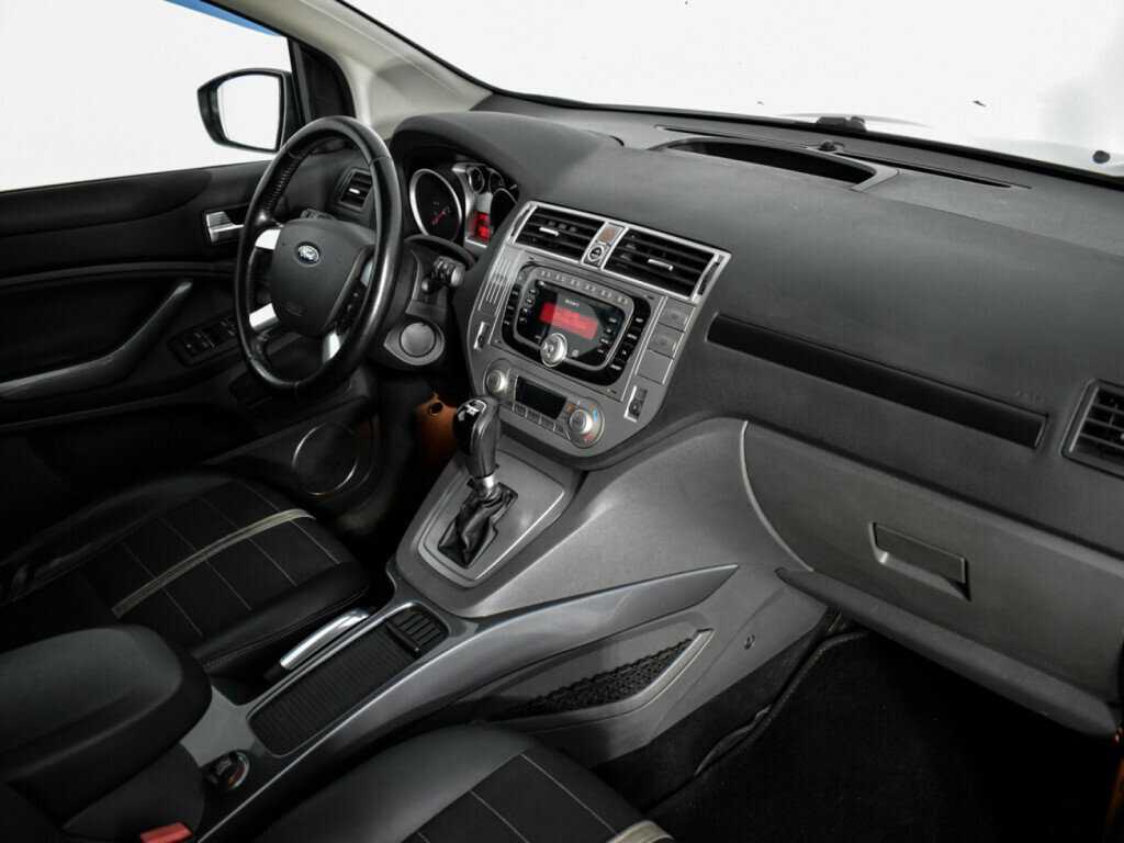 Купить Ford Kuga с пробегом. Фото: #10