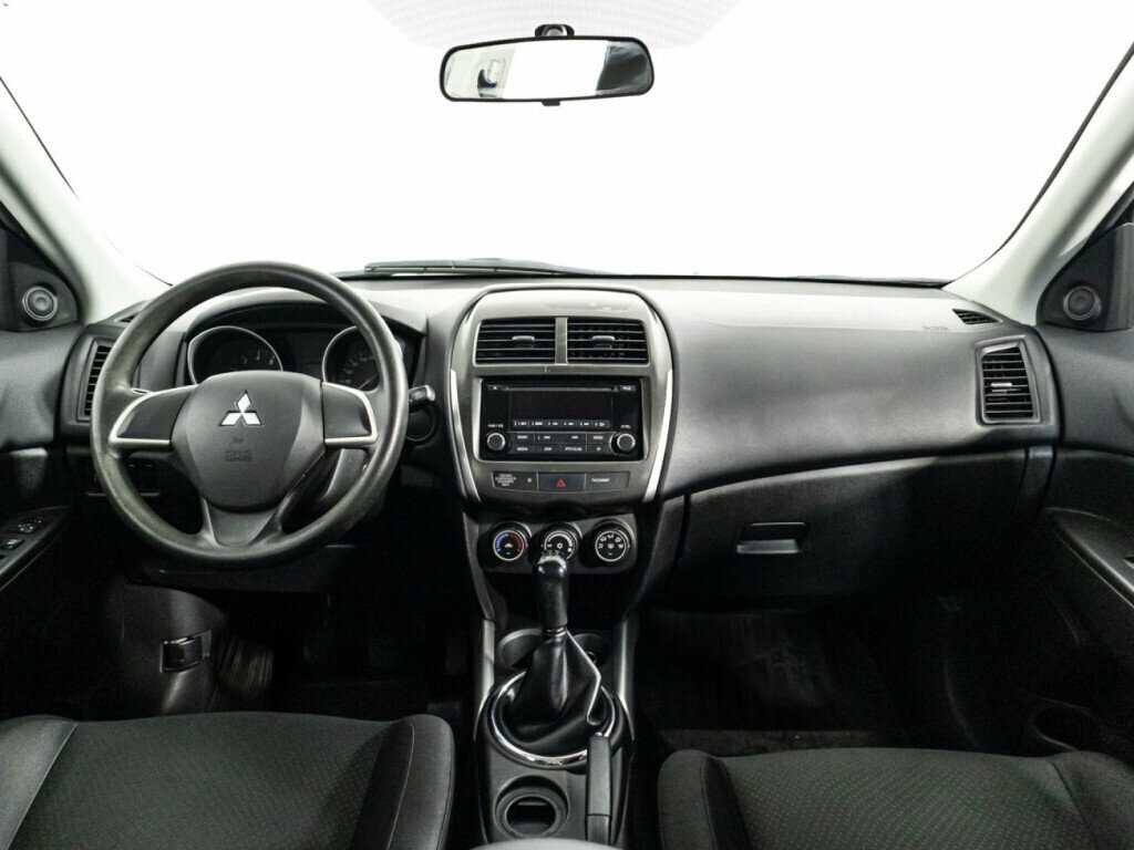 Купить Mitsubishi ASX с пробегом. Фото: #12