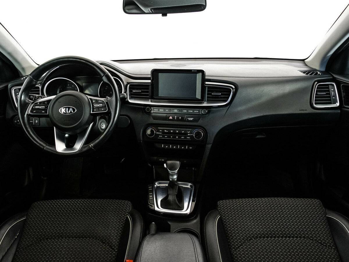 Купить Kia Ceed с пробегом. Фото: #7