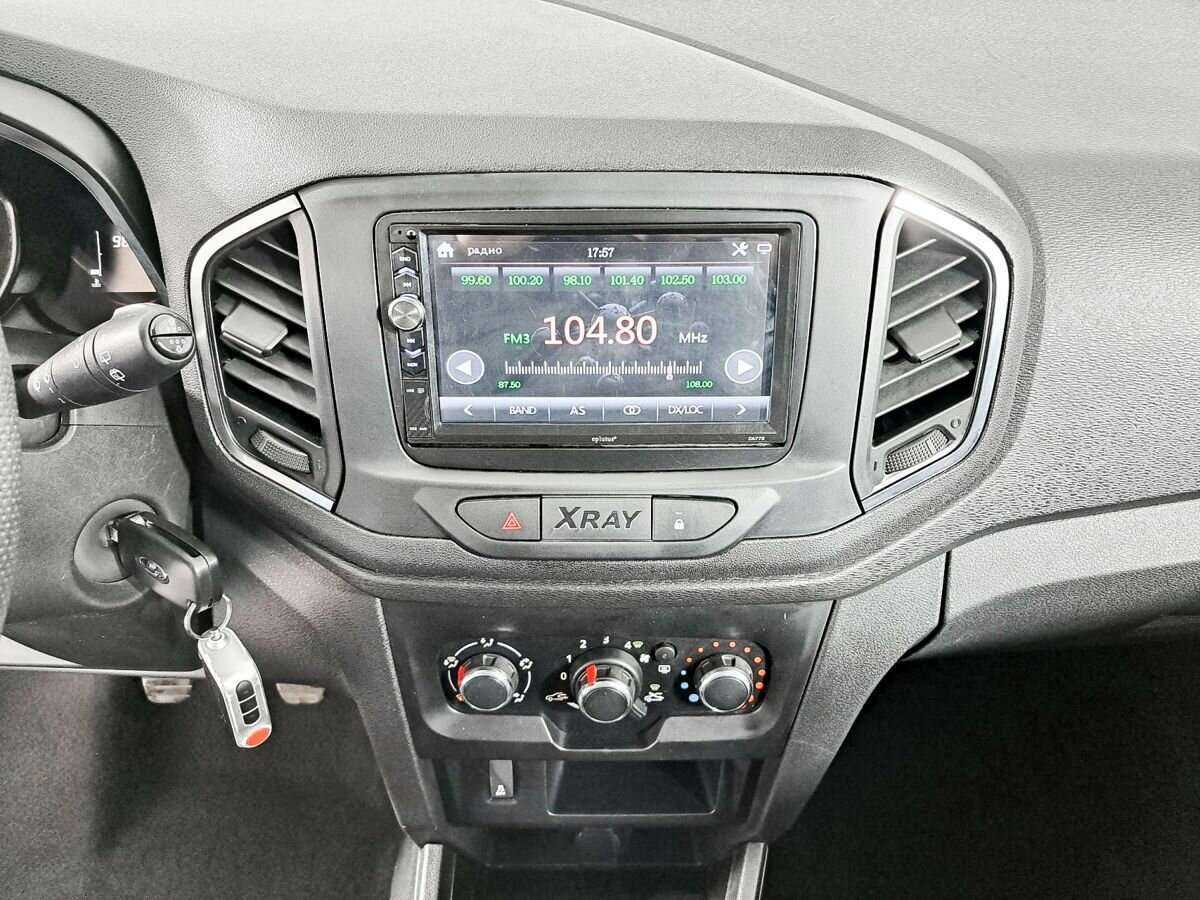 Купить Lada (ВАЗ) XRAY с пробегом. Фото: #11