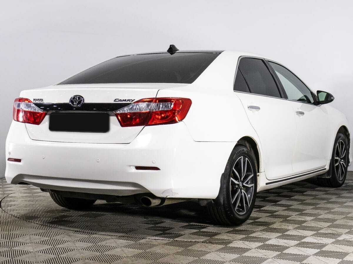 Купить Toyota Camry с пробегом. Фото: #5