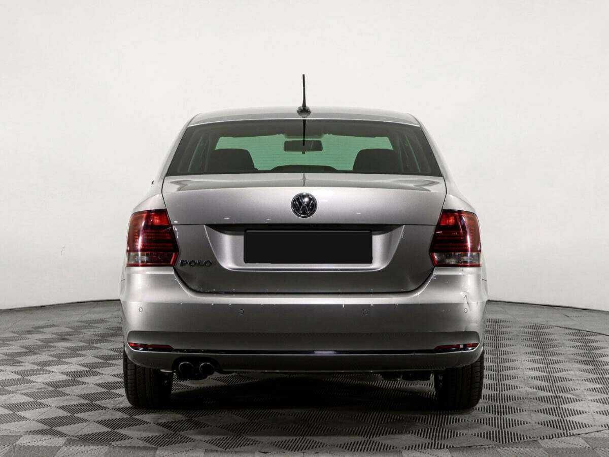 Купить Volkswagen Polo с пробегом. Фото: #4