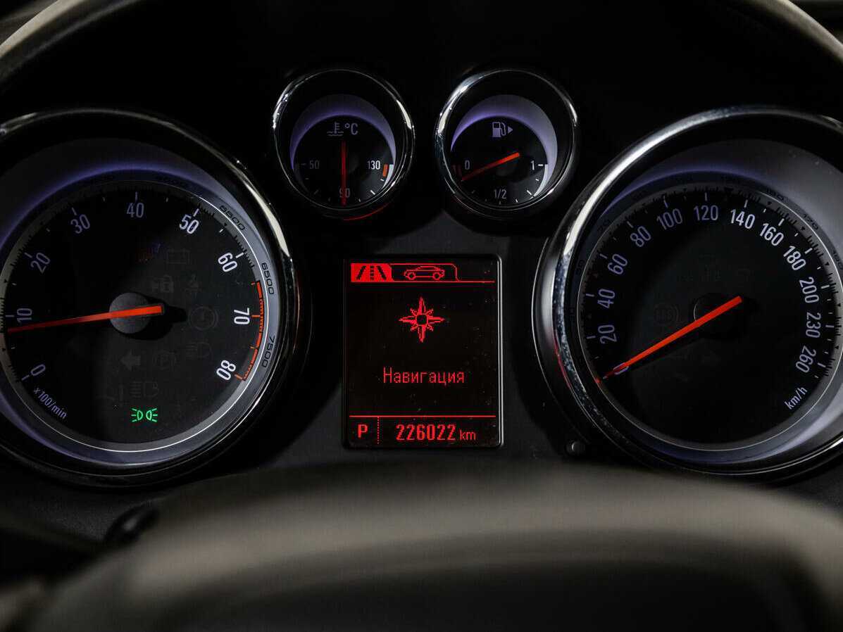 Купить Opel Astra с пробегом. Фото: #9