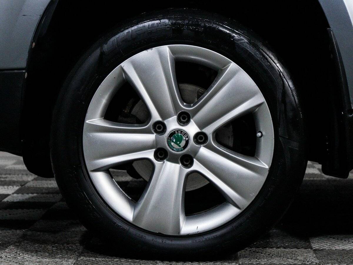 Купить Skoda Yeti с пробегом. Фото: #14