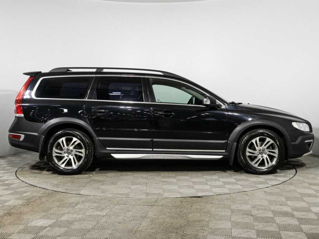 Купить Volvo XC70 с пробегом. Фото: #3