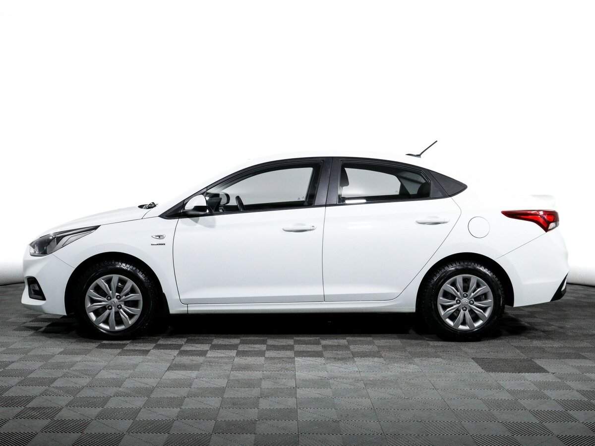 Купить Hyundai Solaris с пробегом. Фото: #7