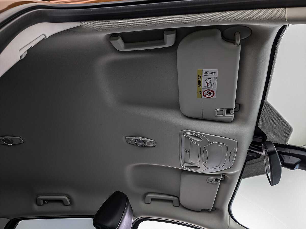 Купить Ford Kuga с пробегом. Фото: #22