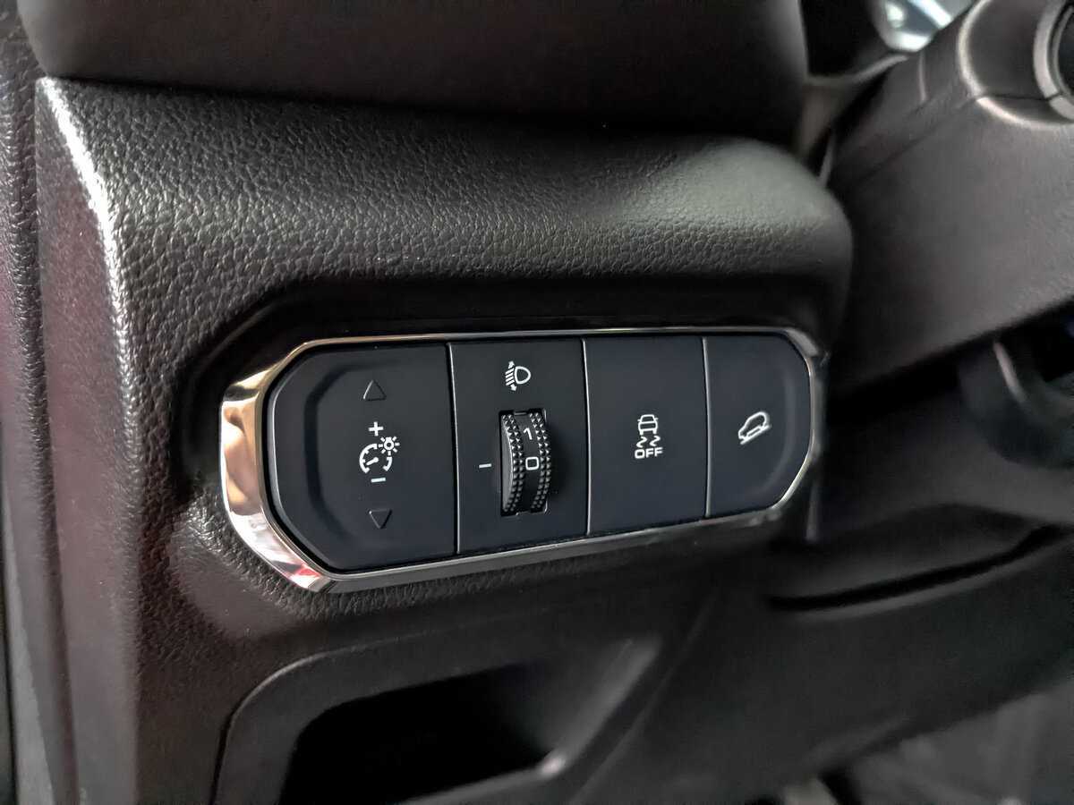 Купить Haval Jolion с пробегом. Фото: #22